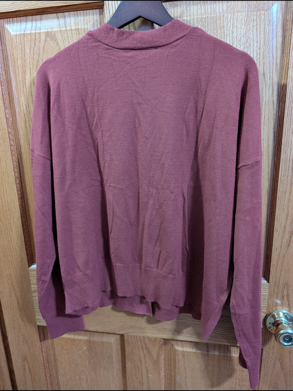 Rust Button-Front V-Neck Cardigan - Picture 2 of 6